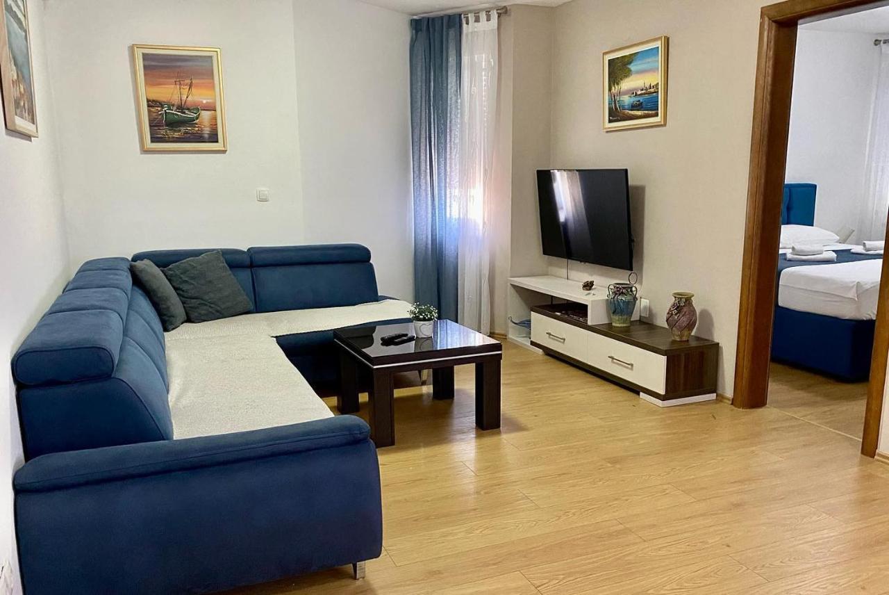 Apartments Domane Nenad Неум Екстер'єр фото