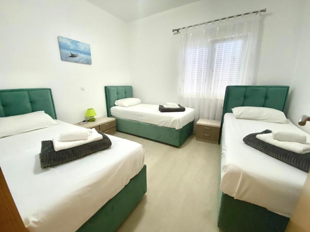 Apartments Domane Nenad Неум Екстер'єр фото