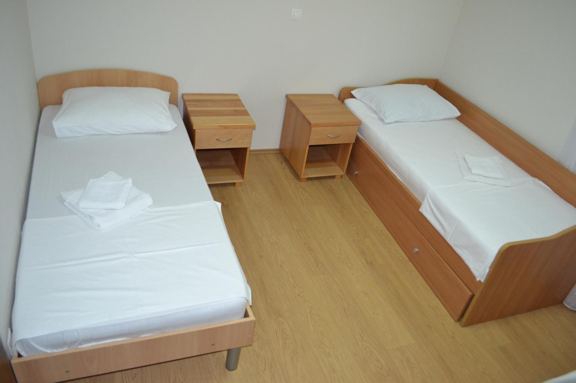 Apartments Domane Nenad Неум Екстер'єр фото